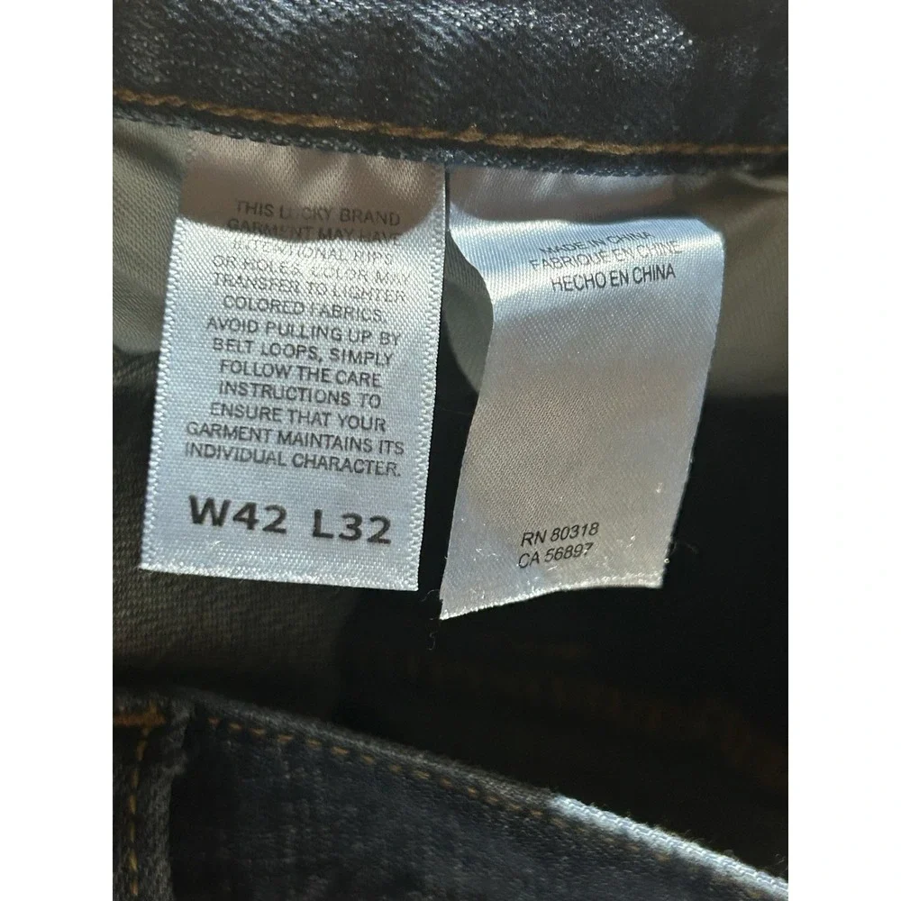 Lucky Brand Men's 181 Relaxed Fit Straight Jeans Size 42x32 Medium Wash Blue